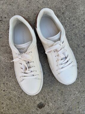 COACH Women’s  White Leather Low-Top Sneakers with Brown Heel Accent. Worn once